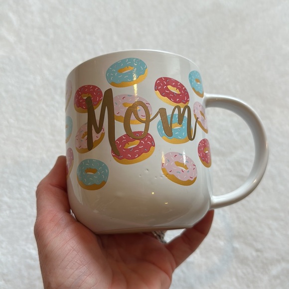 Mom & Dad 18oz. Doughnut Coffee Mugs (Set of 2) White - Picture 4 of 16